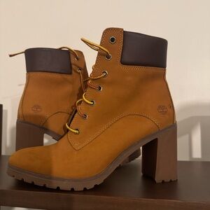 Timberland Women's Allington Mid Boot heel